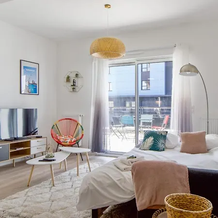 Appartamento Charming Flat In The Center Of - Welkeys *